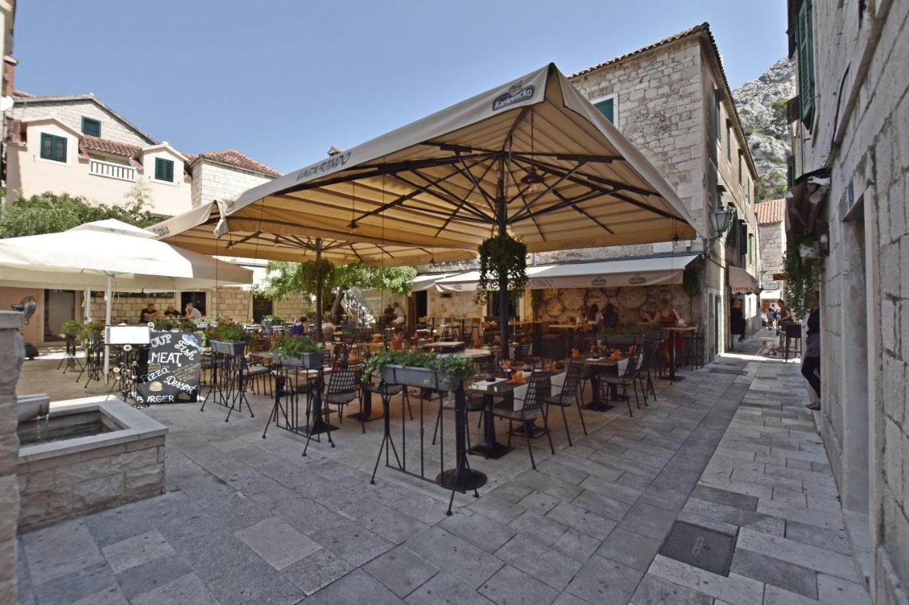 אומיס Apartment Mandic מראה חיצוני תמונה